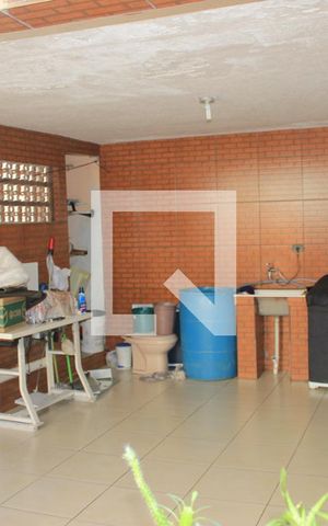 Casa para alugar com 160m², 2 quartos e 2 vagasQuintal
