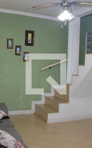Casa para alugar com 160m², 2 quartos e 2 vagasSala