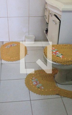 Casa para alugar com 160m², 2 quartos e 2 vagasBanheiro da Suíte