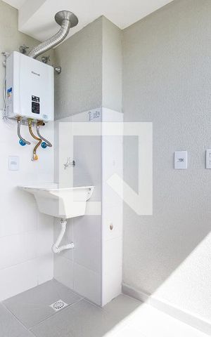 Apartamento para alugar com 65m², 3 quartos e 2 vagas Apartamento para alugar com 65m², 3 quartos e 2 vagasCozinha / Lavanderia