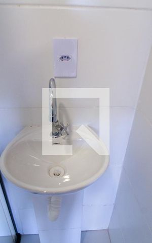 Apartamento para alugar com 58m², 2 quartos e 1 vaga Apartamento para alugar com 58m², 2 quartos e 1 vagaBanheiro da Suíte