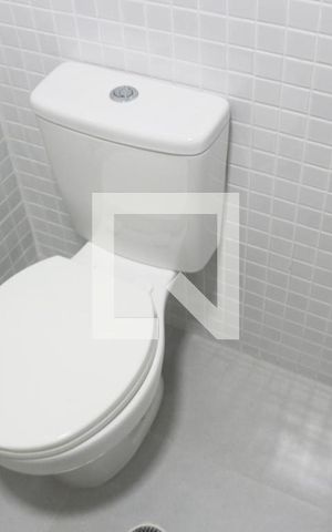 Apartamento à venda com 195m², 5 quartos e 4 vagasBanheiro da Suíte 4