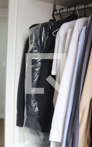 Apartamento à venda com 195m², 5 quartos e 4 vagasCloset da suíte 1