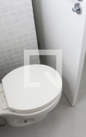 Apartamento à venda com 195m², 5 quartos e 4 vagasBanheiro da Suíte 3