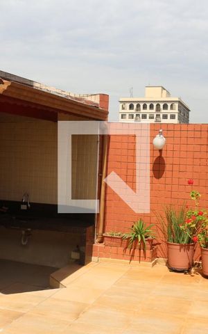 Apartamento à venda com 195m², 5 quartos e 4 vagasÁrea comum - Churrasqueira