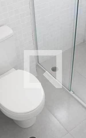 Apartamento à venda com 195m², 5 quartos e 4 vagasBanheiro da Suíte 2