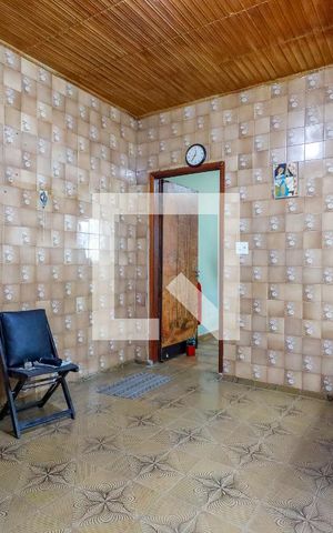 Casa à venda com 250m², 6 quartos e 2 vagas Casa à venda com 250m², 6 quartos e 2 vagasCozinha 2