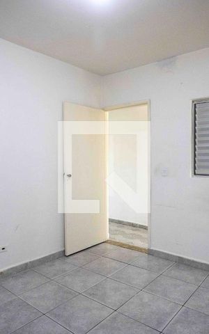 Casa para alugar com 84m², 2 quartos e sem vagaQuarto Suíte