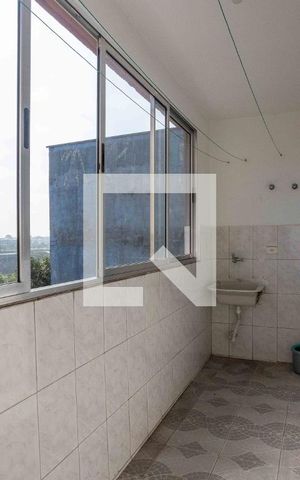 Casa para alugar com 84m², 2 quartos e sem vagaÁrea de Serviço