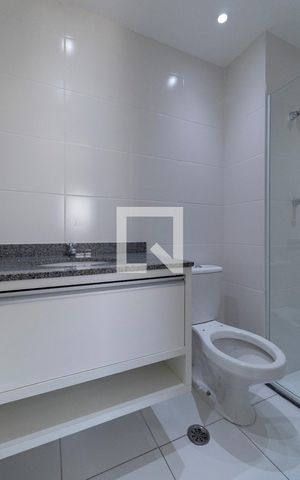 Apartamento para alugar com 64m², 2 quartos e 1 vaga Apartamento para alugar com 64m², 2 quartos e 1 vagaBanheiro Suíte