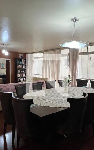 Apartamento à venda com 192m², 3 quartos e 1 vaga Apartamento à venda com 192m², 3 quartos e 1 vagaSala de Jantar