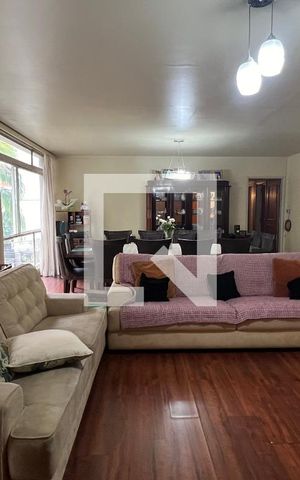 Apartamento à venda com 192m², 3 quartos e 1 vaga Apartamento à venda com 192m², 3 quartos e 1 vagaSala