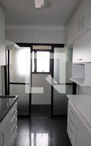 Apartamento à venda com 57m², 2 quartos e 1 vagaCozinha