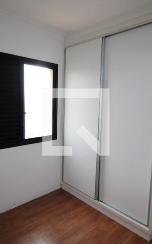 Apartamento à venda com 57m², 2 quartos e 1 vagaQuarto 2
