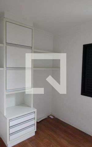 Apartamento à venda com 57m², 2 quartos e 1 vagaQuarto 2