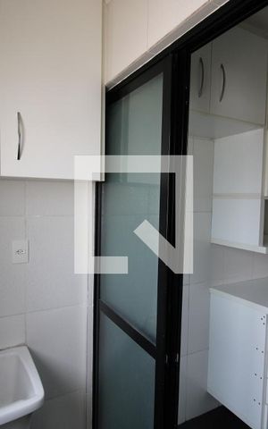 Apartamento à venda com 57m², 2 quartos e 1 vagaÁrea de Serviço