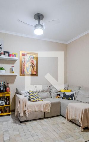 Casa de condomínio à venda com 102m², 2 quartos e 1 vaga Casa de condomínio à venda com 102m², 2 quartos e 1 vagaSala