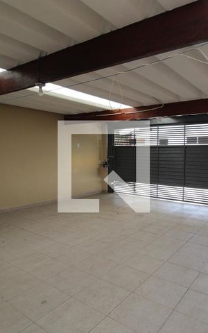 Casa à venda com 180m², 3 quartos e 2 vagasGaragem