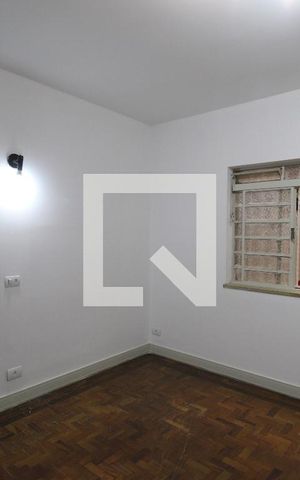 Casa à venda com 180m², 3 quartos e 2 vagasSala
