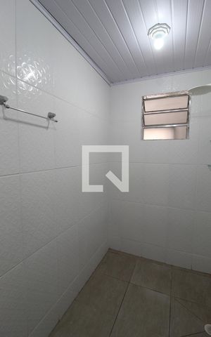 Casa à venda com 180m², 3 quartos e 2 vagasBanheiro de Serviço - Suíte