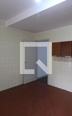 Casa à venda com 180m², 3 quartos e 2 vagasCozinha