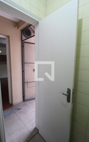 Casa à venda com 180m², 3 quartos e 2 vagasBanheiro do Quintal