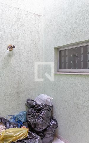 Casa à venda com 143m², 5 quartos e 3 vagasJardim de Inverno