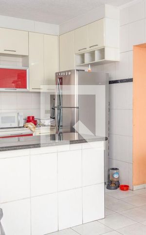Casa à venda com 143m², 5 quartos e 3 vagasCozinha