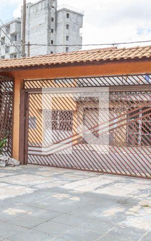 Casa à venda com 143m², 5 quartos e 3 vagasGaragem