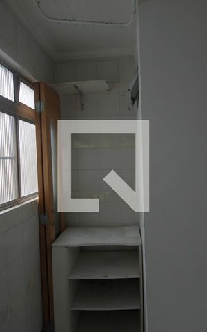 Apartamento à venda com 68m², 3 quartos e 1 vagaÁrea de Serviço