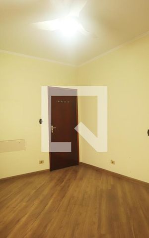 Casa à venda com 500m², 6 quartos e 6 vagasQuarto 2