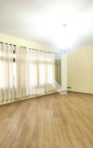 Casa à venda com 500m², 6 quartos e 6 vagasSala