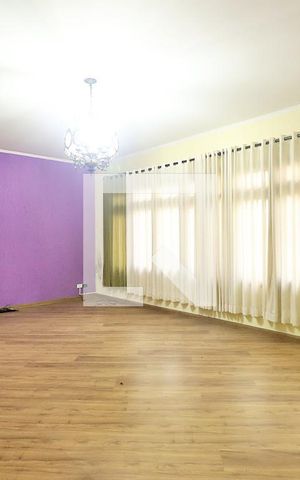 Casa à venda com 500m², 6 quartos e 6 vagasSala
