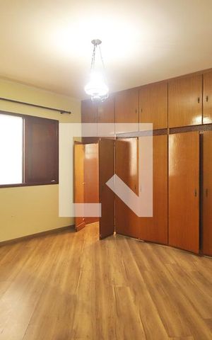 Casa à venda com 500m², 6 quartos e 6 vagasSuíte - Quarto 3