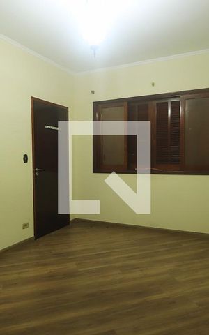 Casa à venda com 500m², 6 quartos e 6 vagasQuarto 1