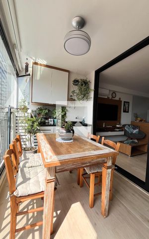 Apartamento à venda com 62m², 2 quartos e 1 vagaVaranda