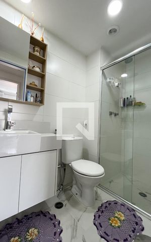 Apartamento à venda com 62m², 2 quartos e 1 vagaBanheiro Corredor