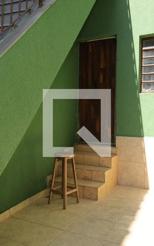 Casa para alugar com 50m², 2 quartos e sem vagaÁrea comum