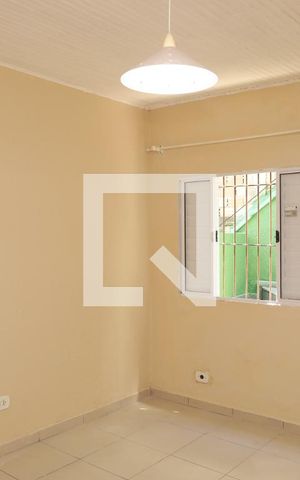 Casa para alugar com 50m², 2 quartos e sem vagaQuarto