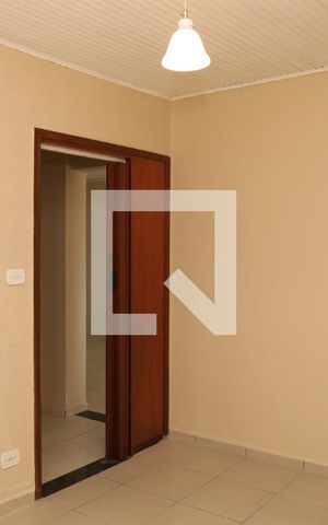 Casa para alugar com 50m², 2 quartos e sem vagaQuarto