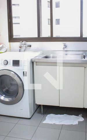 Apartamento à venda com 240m², 5 quartos e 4 vagasÁrea de Serviço