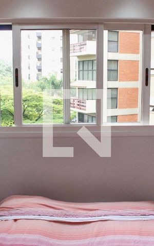 Apartamento à venda com 240m², 5 quartos e 4 vagasSuíte 2