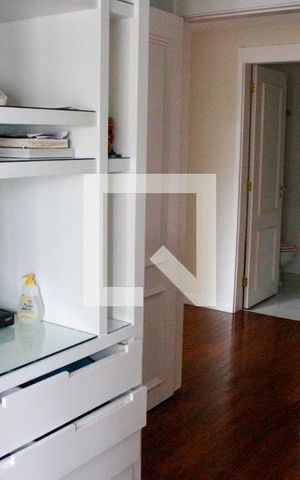 Apartamento à venda com 240m², 5 quartos e 4 vagasQuarto 3
