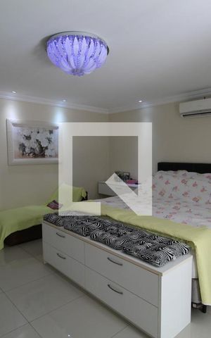 Casa à venda com 620m², 3 quartos e 4 vagasSuíte 1