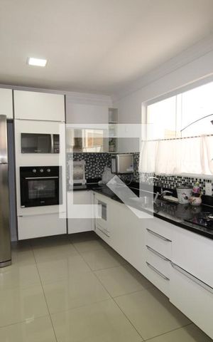 Casa à venda com 620m², 3 quartos e 4 vagasCozinha