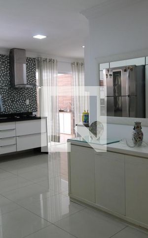 Casa à venda com 620m², 3 quartos e 4 vagasHall para cozinha 