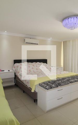 Casa à venda com 620m², 3 quartos e 4 vagasSuíte 1