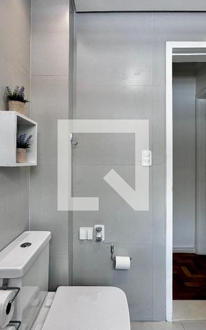 Apartamento à venda com 70m², 2 quartos e sem vaga Apartamento à venda com 70m², 2 quartos e sem vagaBanheiro