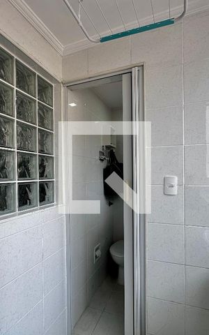 Apartamento à venda com 70m², 2 quartos e sem vaga Apartamento à venda com 70m², 2 quartos e sem vagaÁrea de Serviço
