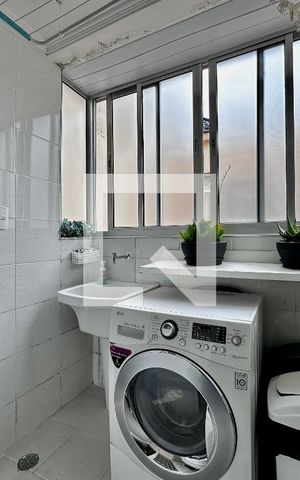 Apartamento à venda com 70m², 2 quartos e sem vaga Apartamento à venda com 70m², 2 quartos e sem vagaÁrea de Serviço